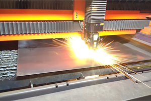 Laser cutting of metal